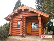 Front cabin with windows